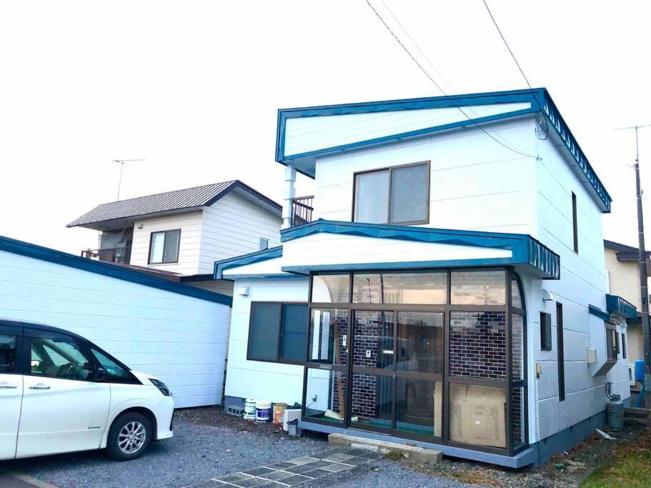 Poroto Base ウポポイまで徒歩2分 Villa Shiraoi Exterior photo